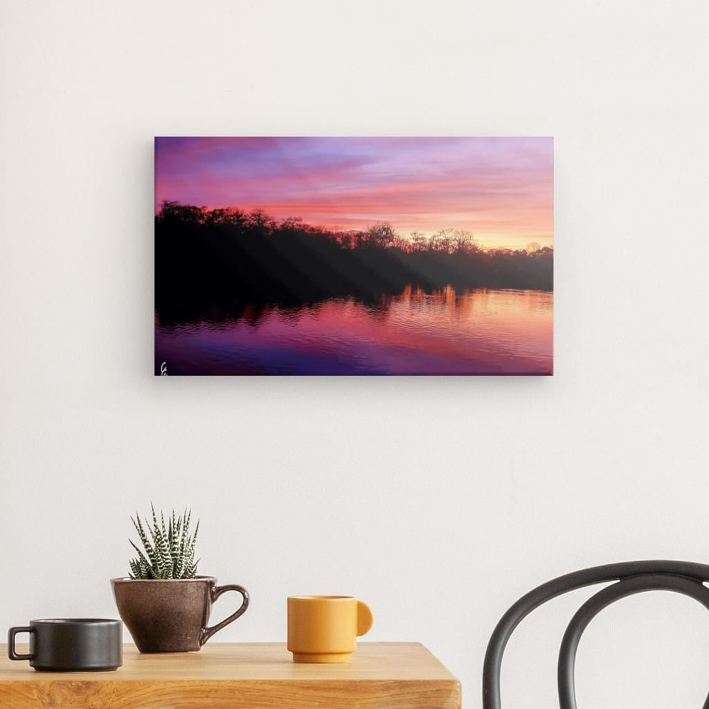 SS.20.010 Canvas