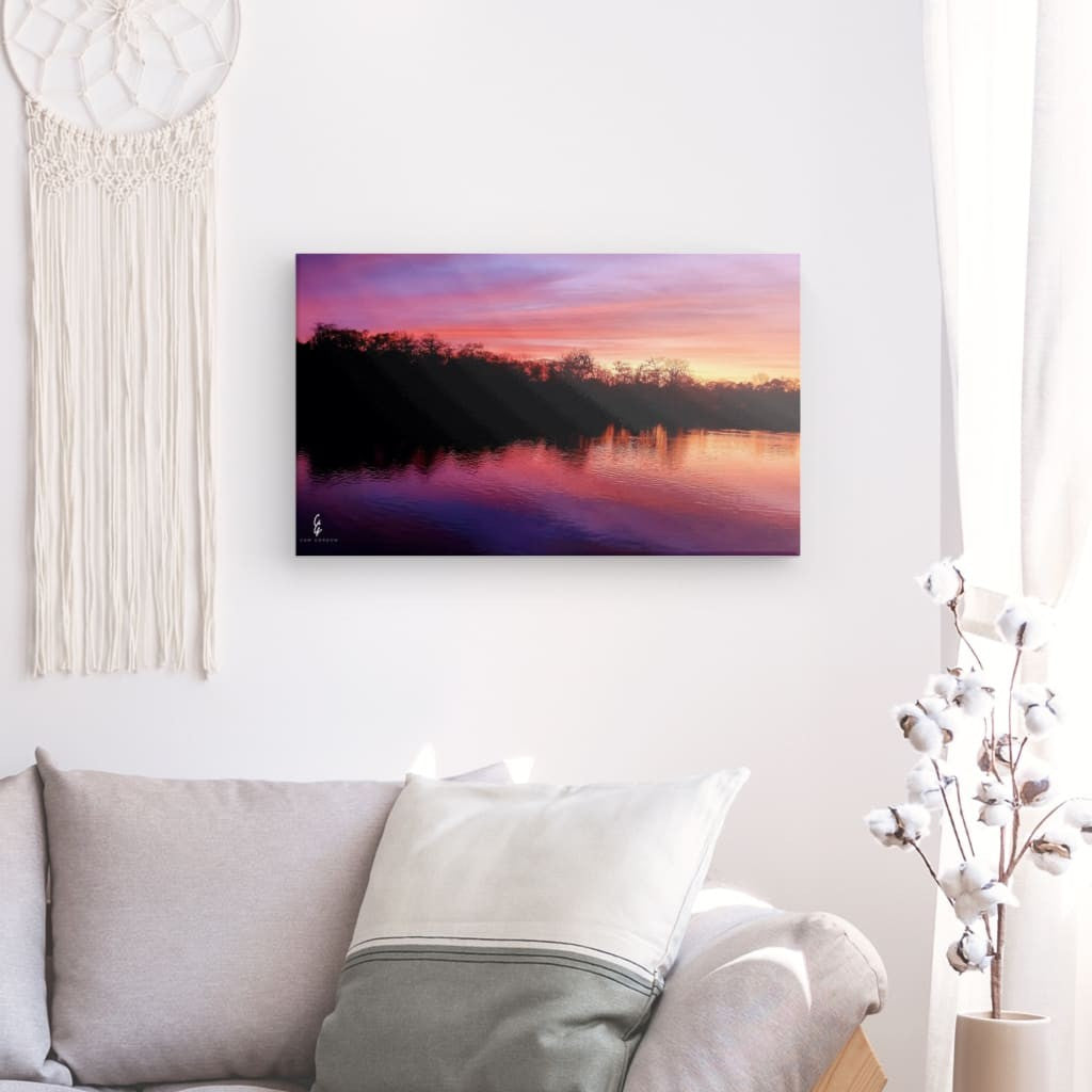 SS.20.010 Canvas